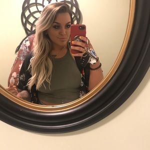 Meet your Posher, Mer